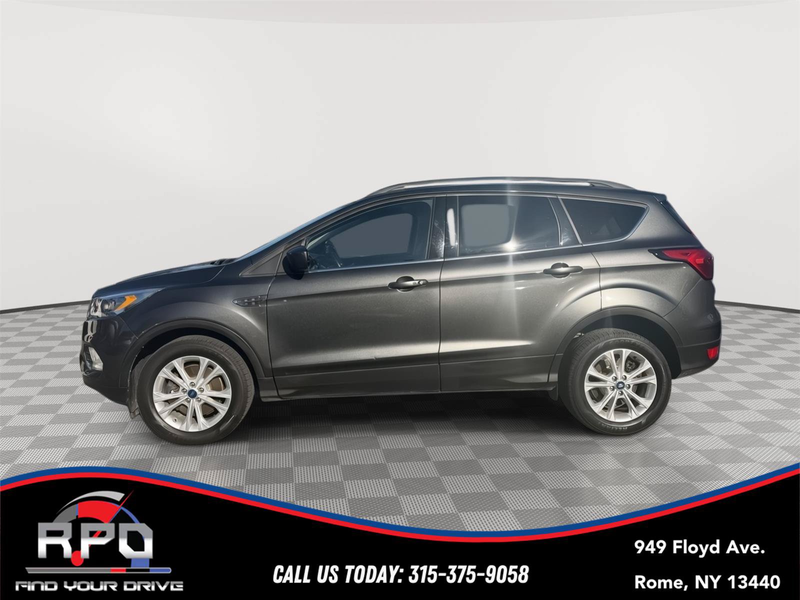 Used 2019 Ford Escape SEL AWD/4WD image 2
