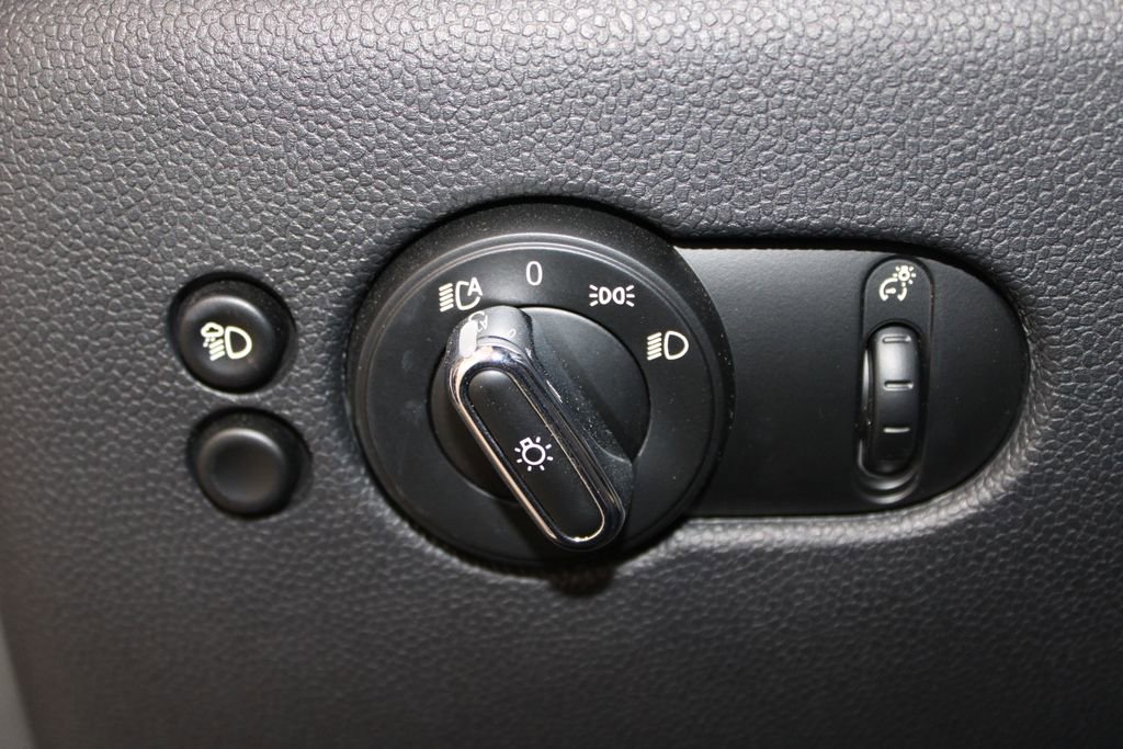 Used 2024 MINI Cooper S image 23