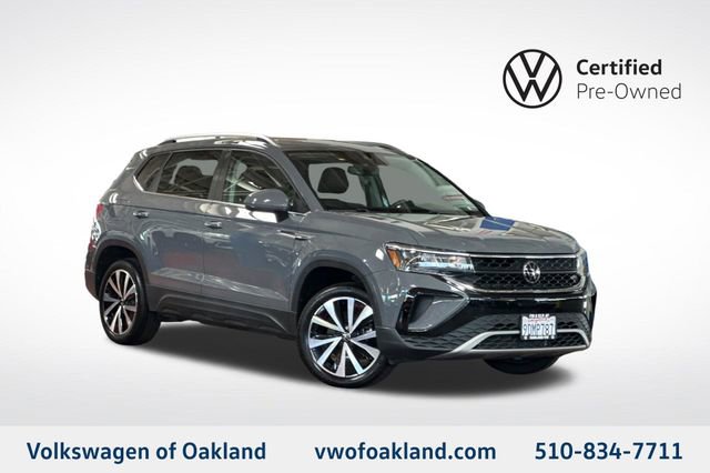 Certified 2022 Volkswagen Taos SE