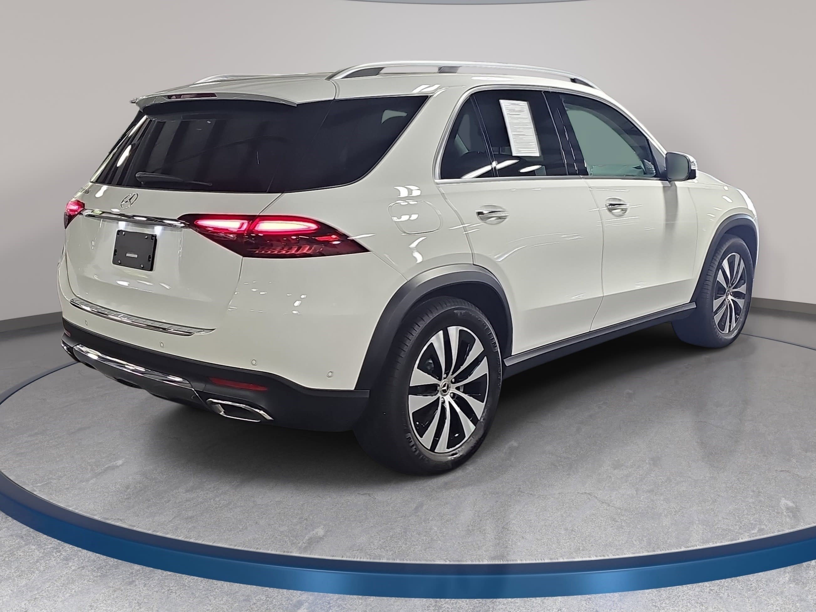 Certified 2026 Mercedes-Benz GLE 350 4MATIC image 5