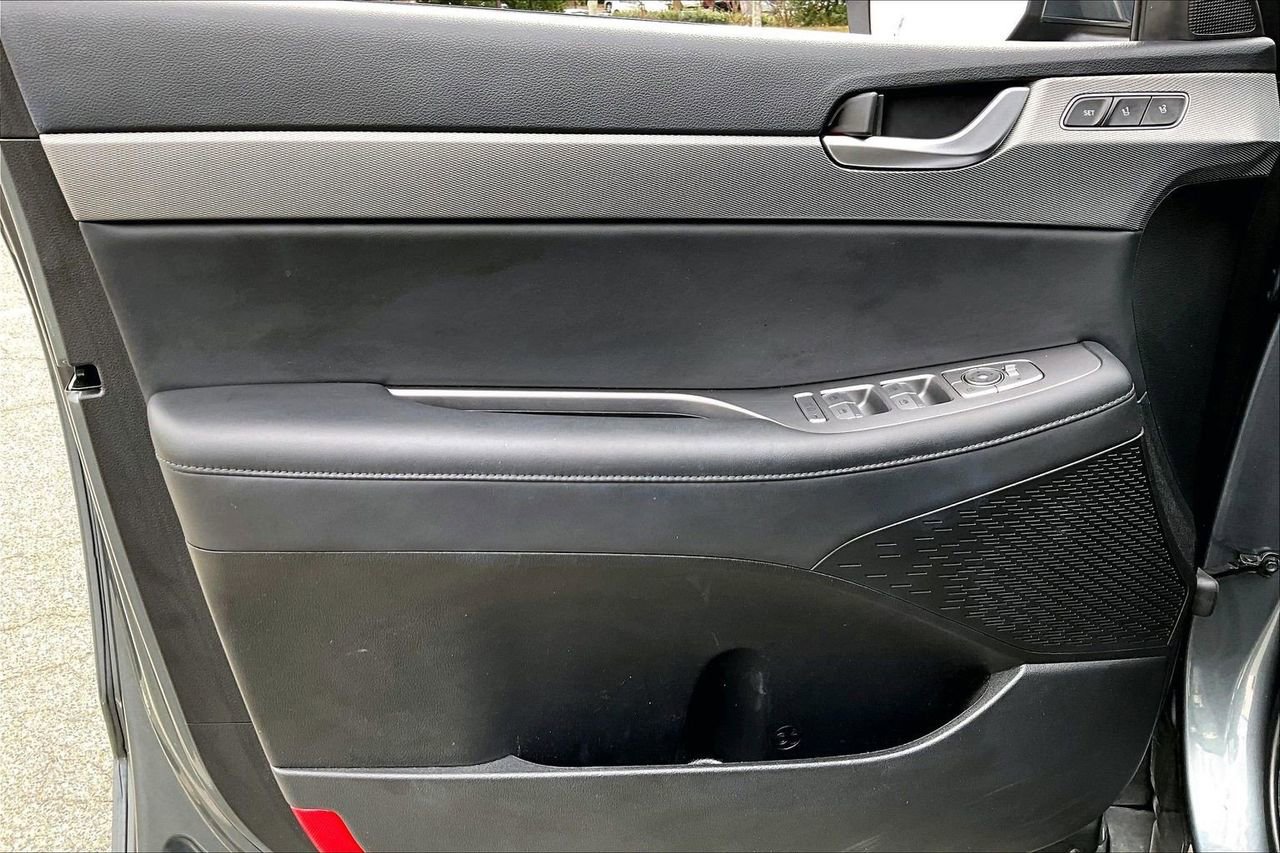 Used 2022 Hyundai Palisade SEL w/ Premium Package image 28