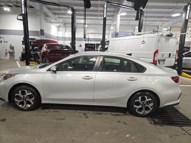 Used 2020 Kia Forte LXS image 7