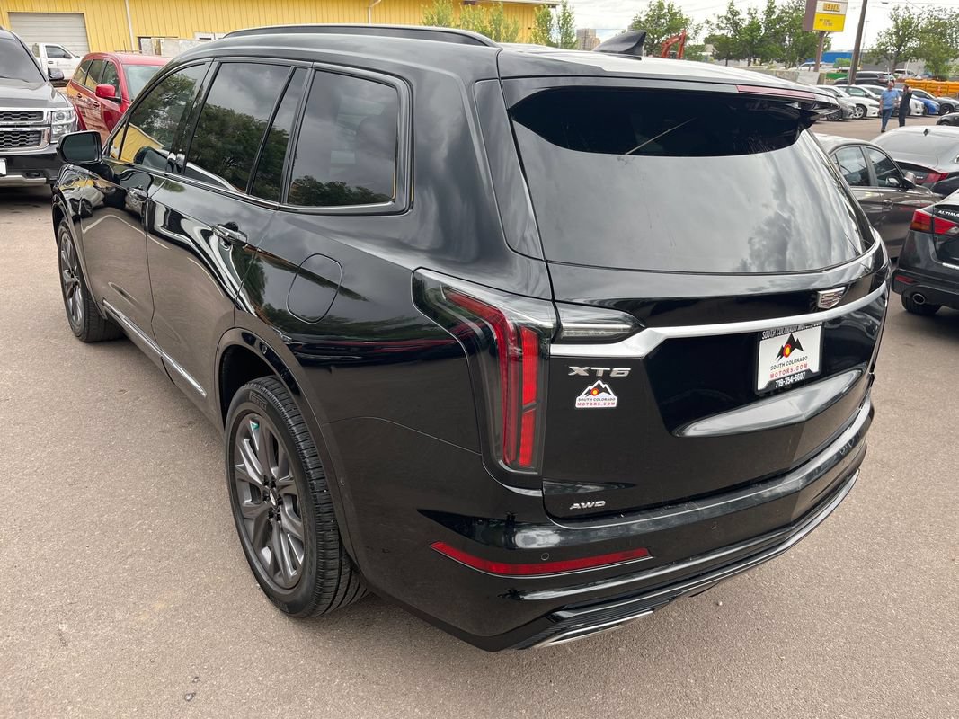 Used 2020 Cadillac XT6 Sport w/ Platinum Package AWD/4WD image 5