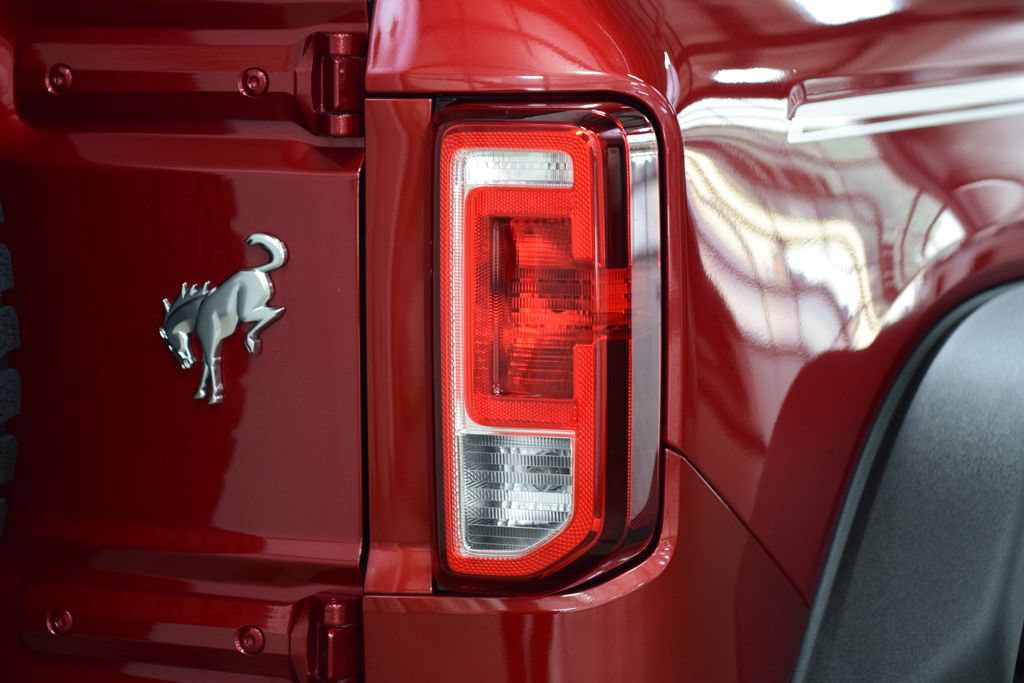 Used 2025 Ford Bronco Heritage Edition AWD/4WD image 19