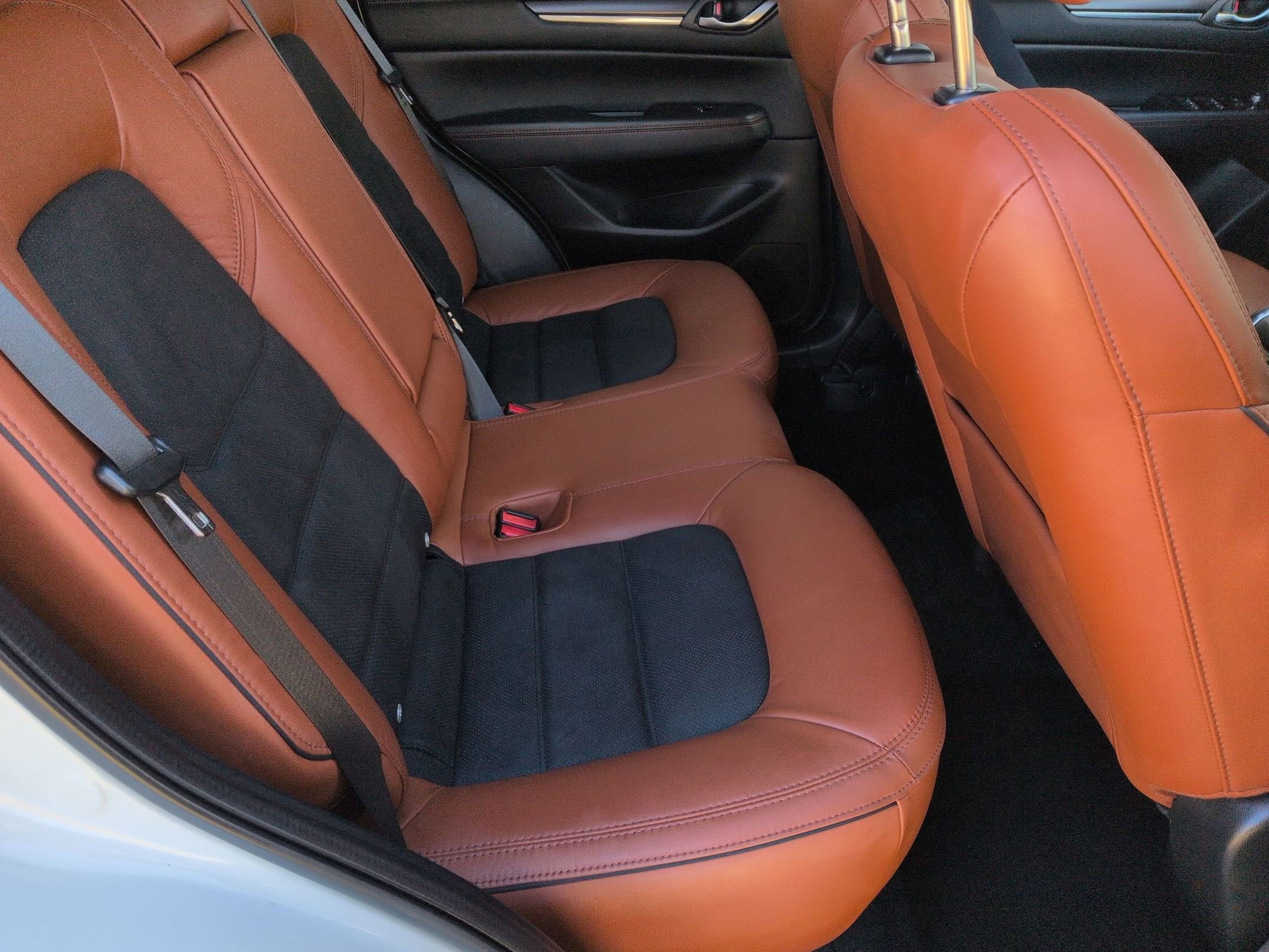 Used 2024 MAZDA CX-5 Carbon Edition image 29