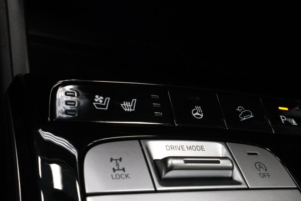 Certified 2023 Hyundai Tucson Limited image 32