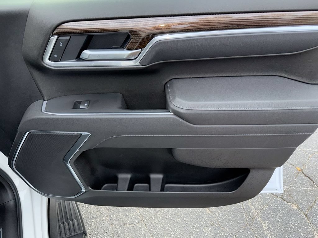Used 2025 Chevrolet Silverado 1500 RST RWD image 33