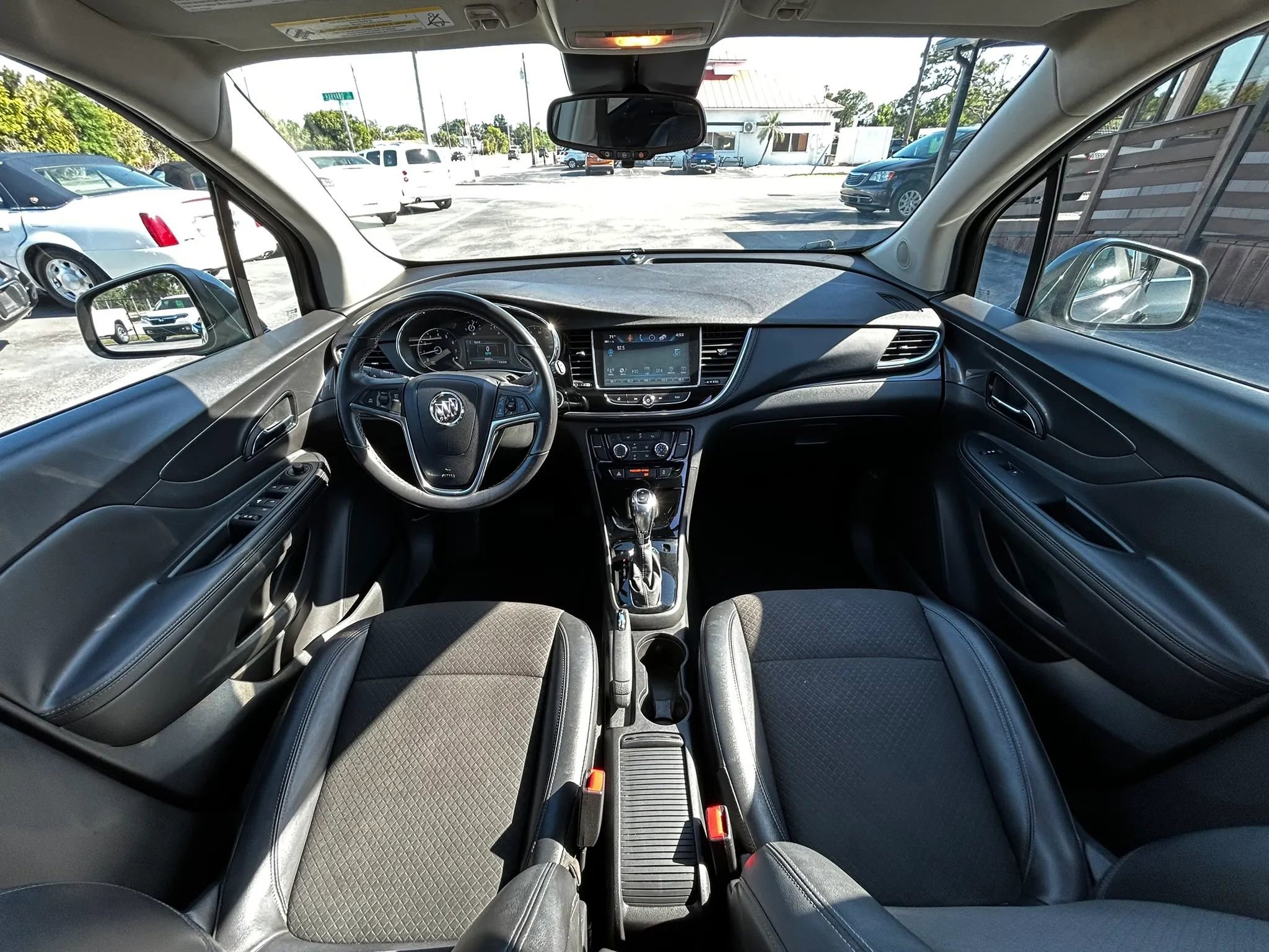 Used 2018 Buick Encore Preferred FWD image 18