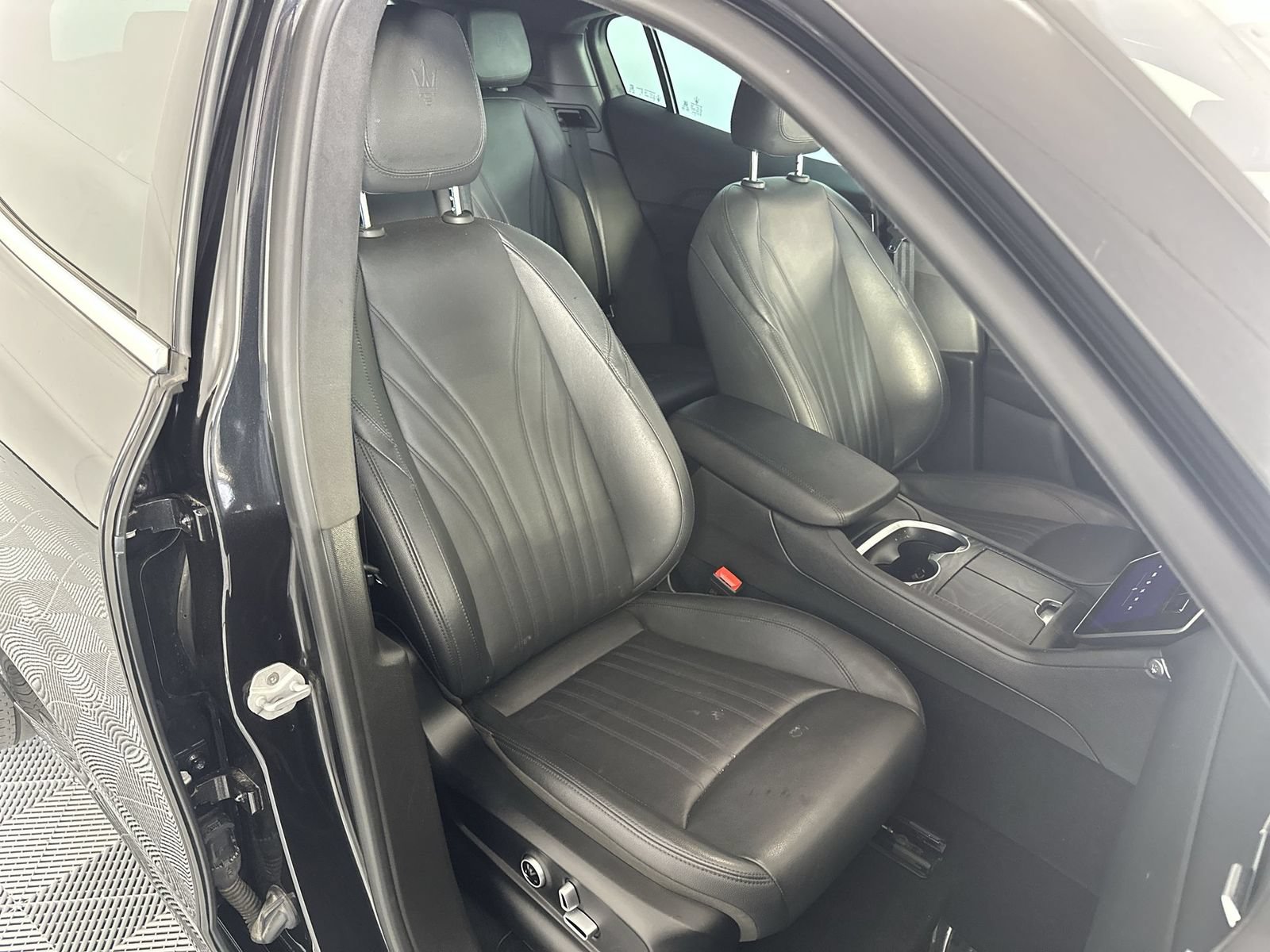 Used 2023 Maserati Grecale GT AWD/4WD image 27