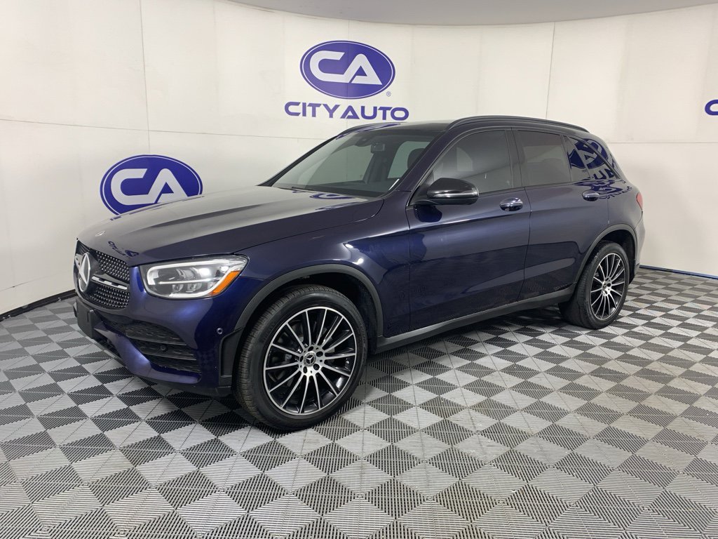 Used 2021 Mercedes-Benz GLC 300 w/ AMG Line image 7
