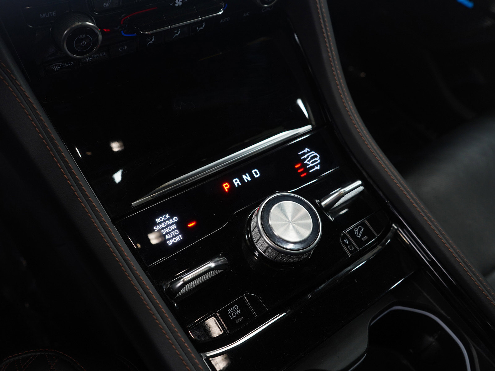 Used 2023 Jeep Grand Cherokee L Summit image 22