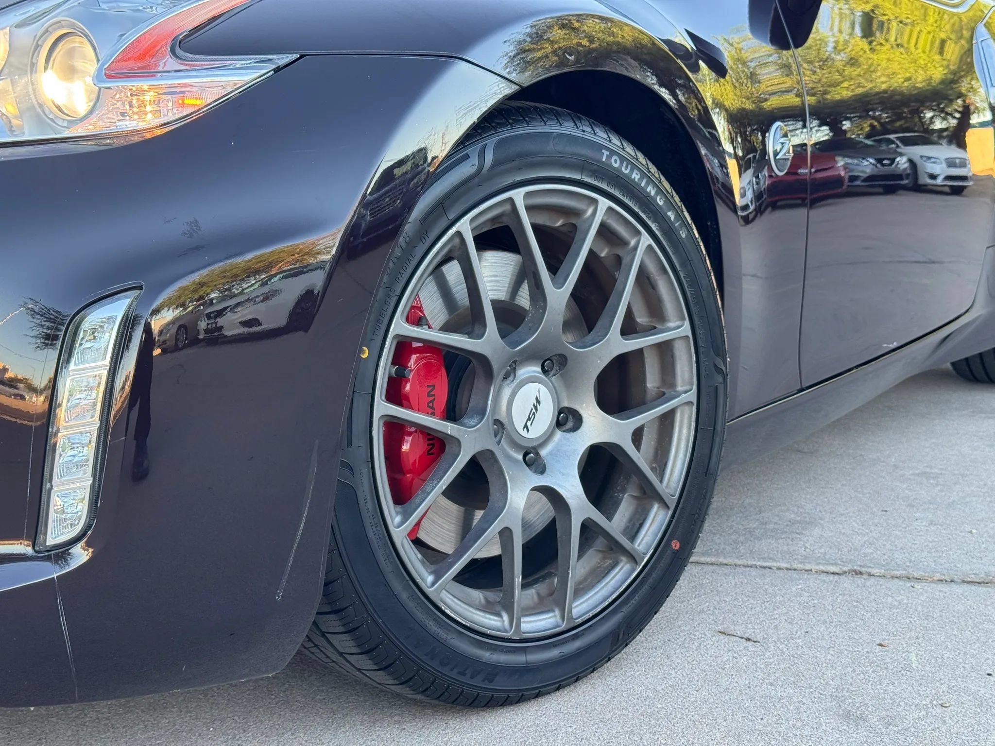 Used 2014 Nissan 370Z Touring w/ Sport Package RWD image 46