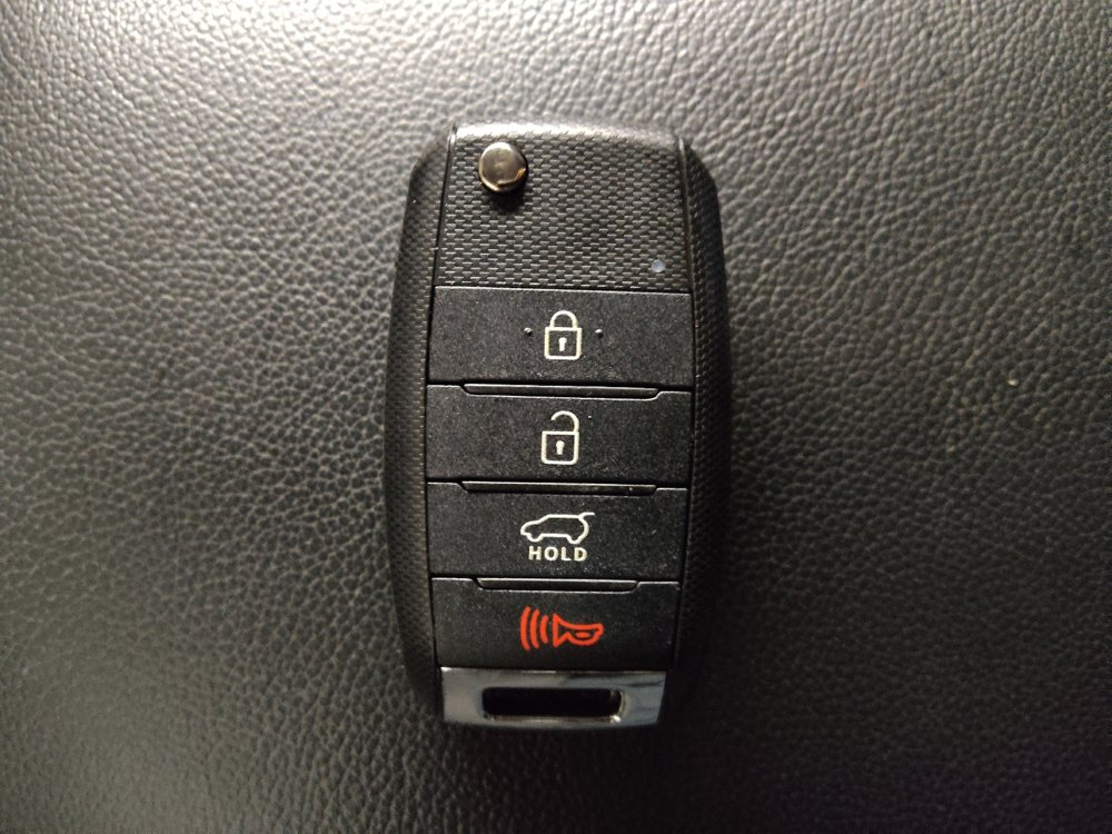 Used 2020 Kia Sportage LX image 32