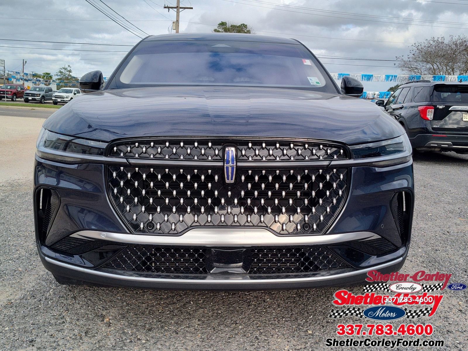 Used 2024 Lincoln Nautilus Premier image 14