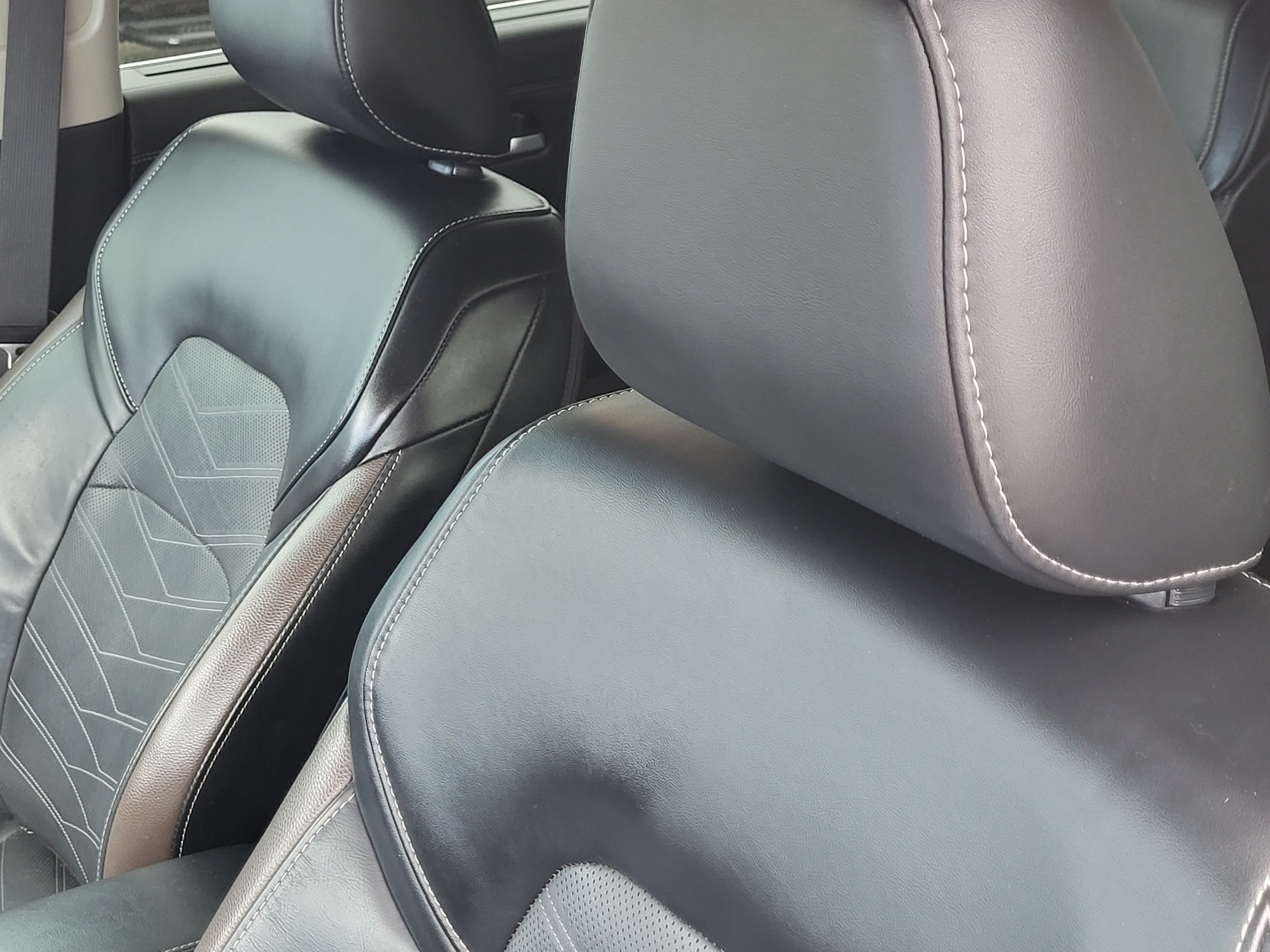 Certified 2023 Nissan Pathfinder Platinum FWD image 23