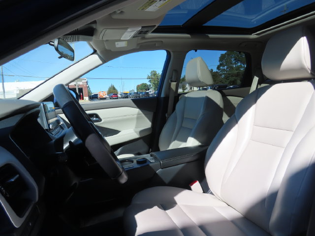 Used 2021 Nissan Rogue SV AWD/4WD image 21