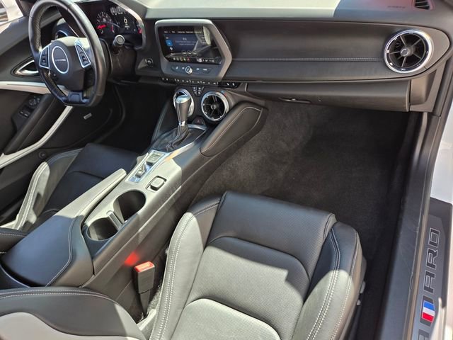 Certified 2021 Chevrolet Camaro LT image 15