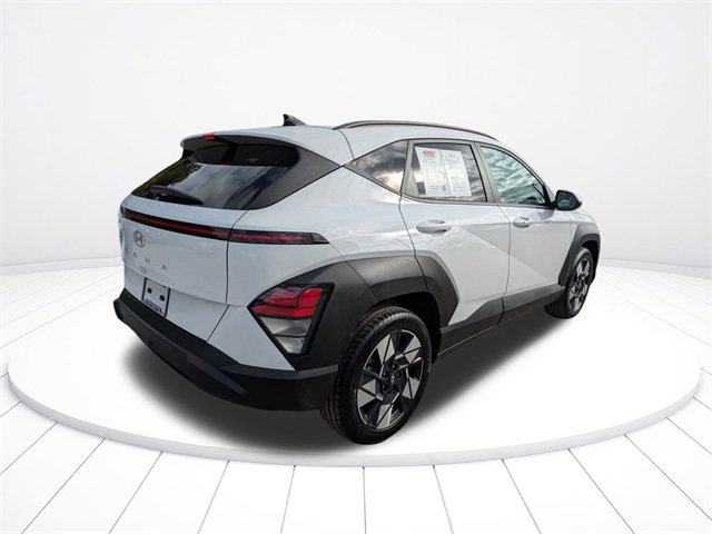 Used 2024 Hyundai Kona SEL image 4