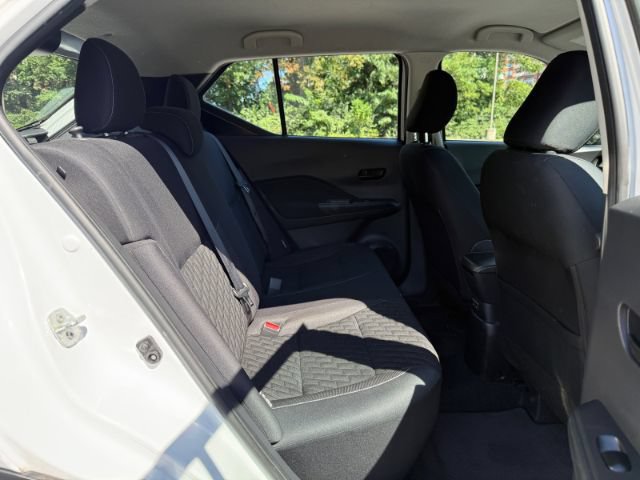 Used 2021 Nissan Kicks S FWD image 24