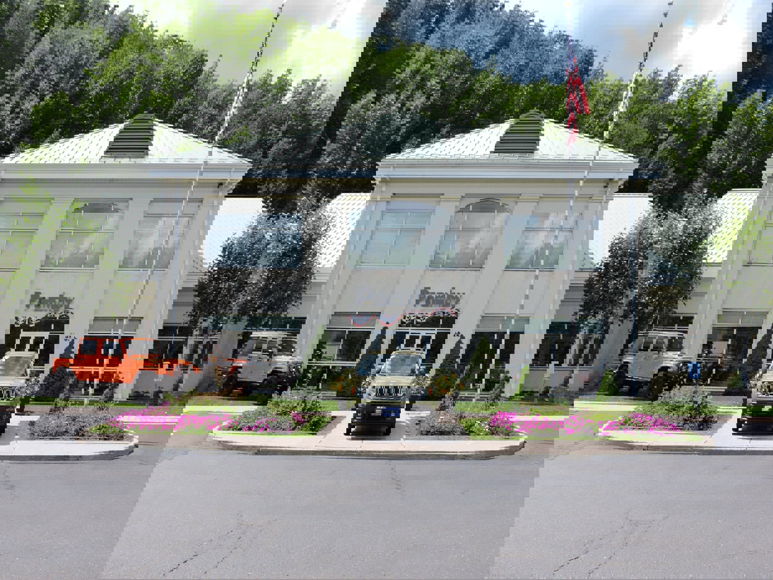 New 2025 Jeep Grand Cherokee Limited AWD/4WD image 11