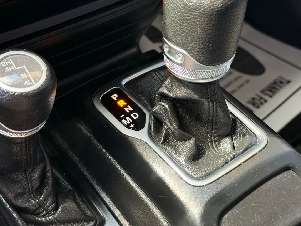 Used 2021 Jeep Wrangler Unlimited Sport AWD/4WD image 24