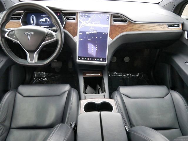 Used 2017 Tesla Model X 75D AWD/4WD image 13