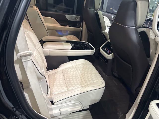 Used 2021 Lincoln Navigator Black Label AWD/4WD image 37