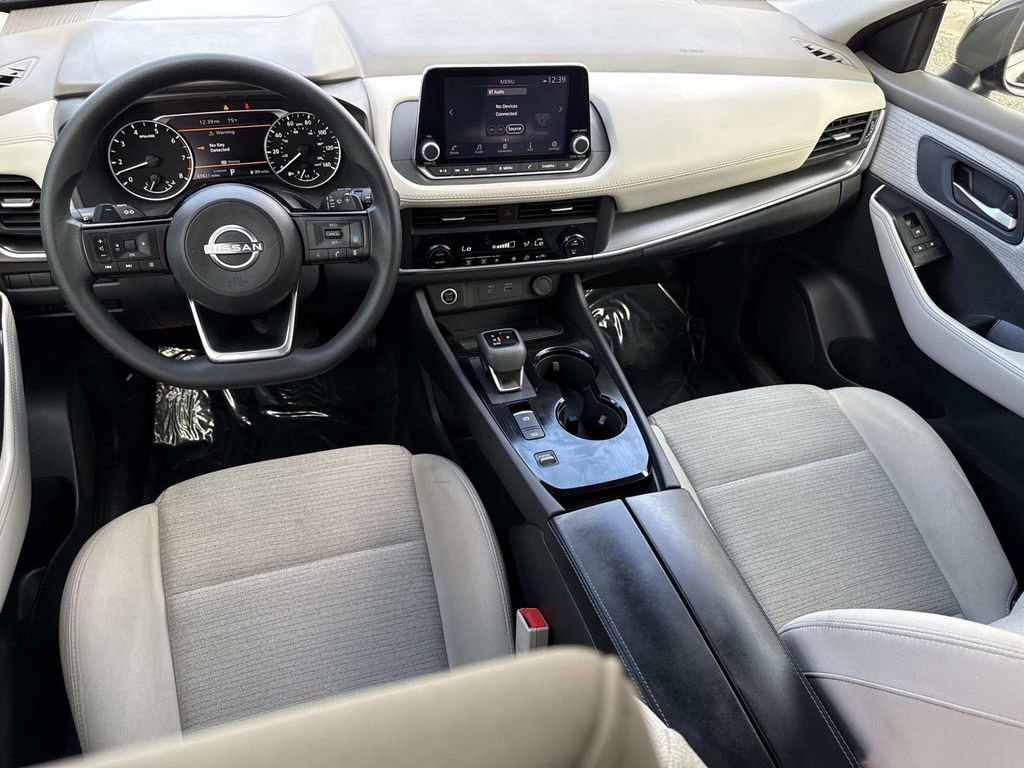 Certified 2023 Nissan Rogue SV image 16