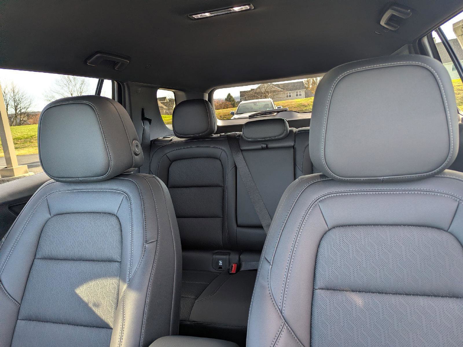 New 2026 Chevrolet Equinox LT w/ Convenience Package II image 53