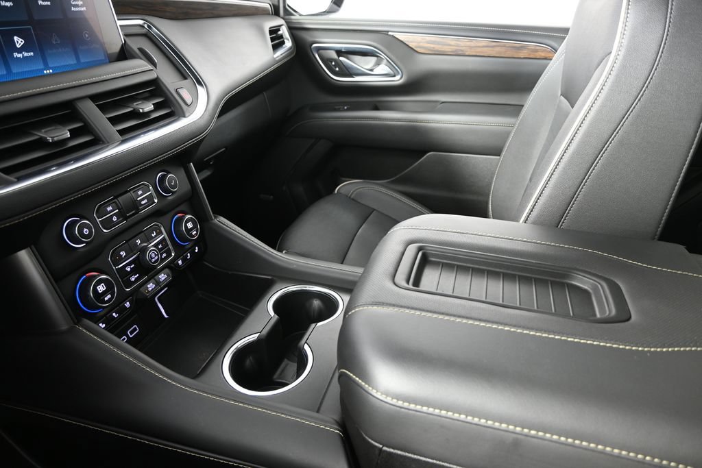 Used 2023 Chevrolet Tahoe Premier w/ Premium Package 2 AWD/4WD image 34