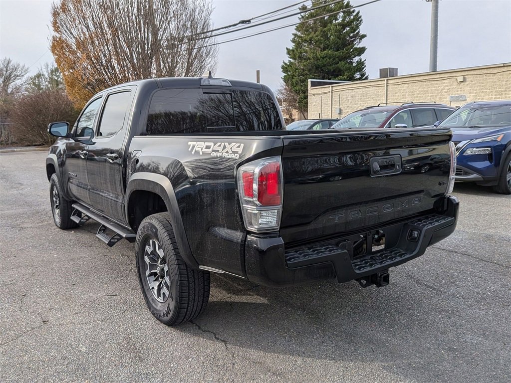 Used 2020 Toyota Tacoma TRD Off-Road image 5