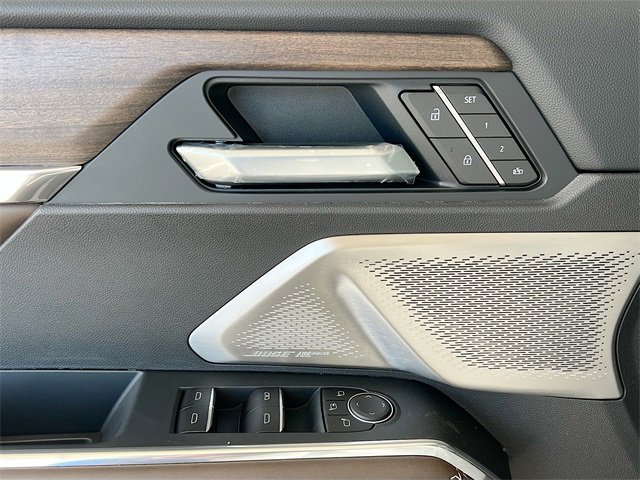 New 2026 GMC Acadia Denali Ultimate image 13