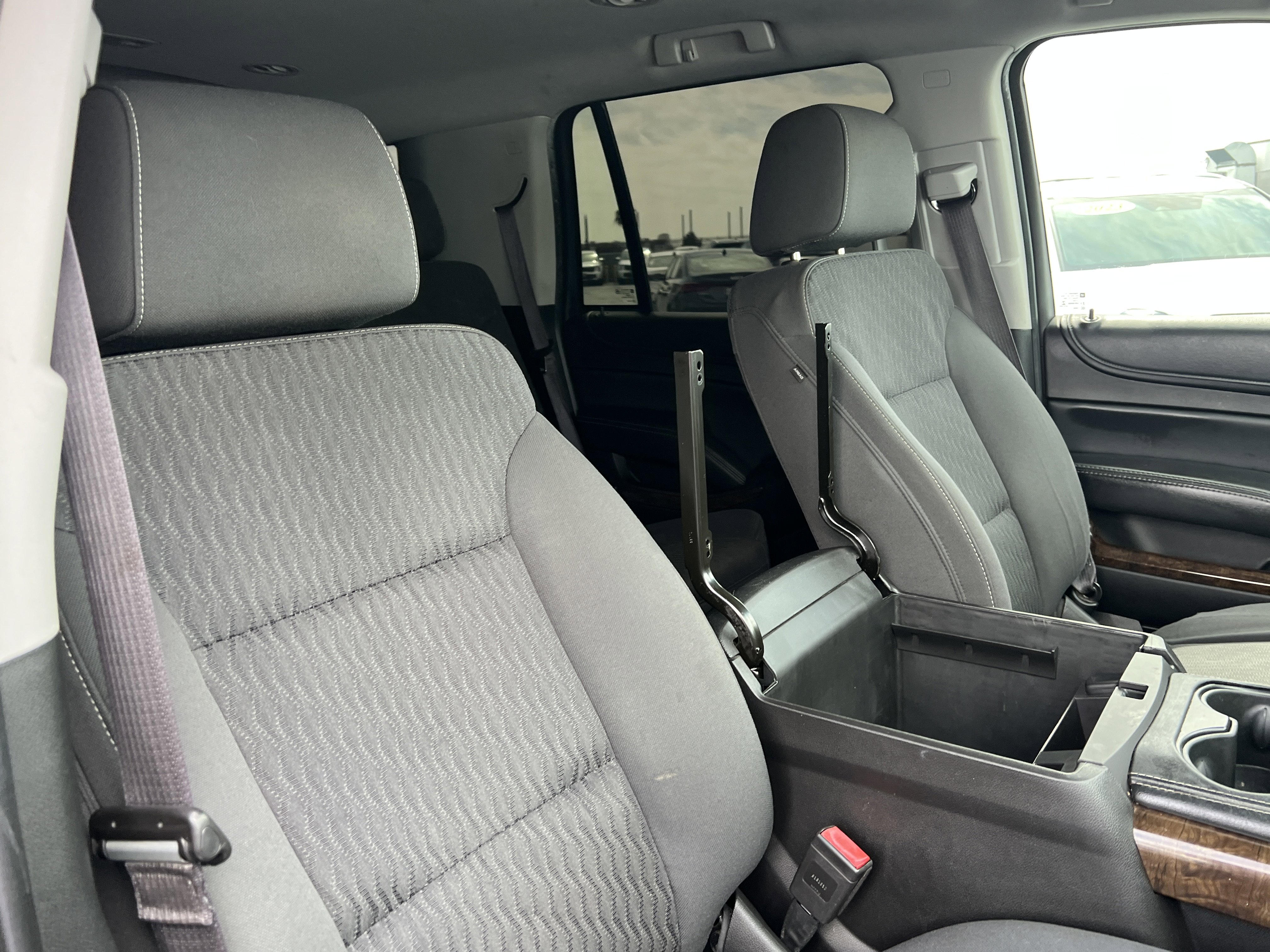 Used 2016 Chevrolet Tahoe LS image 18