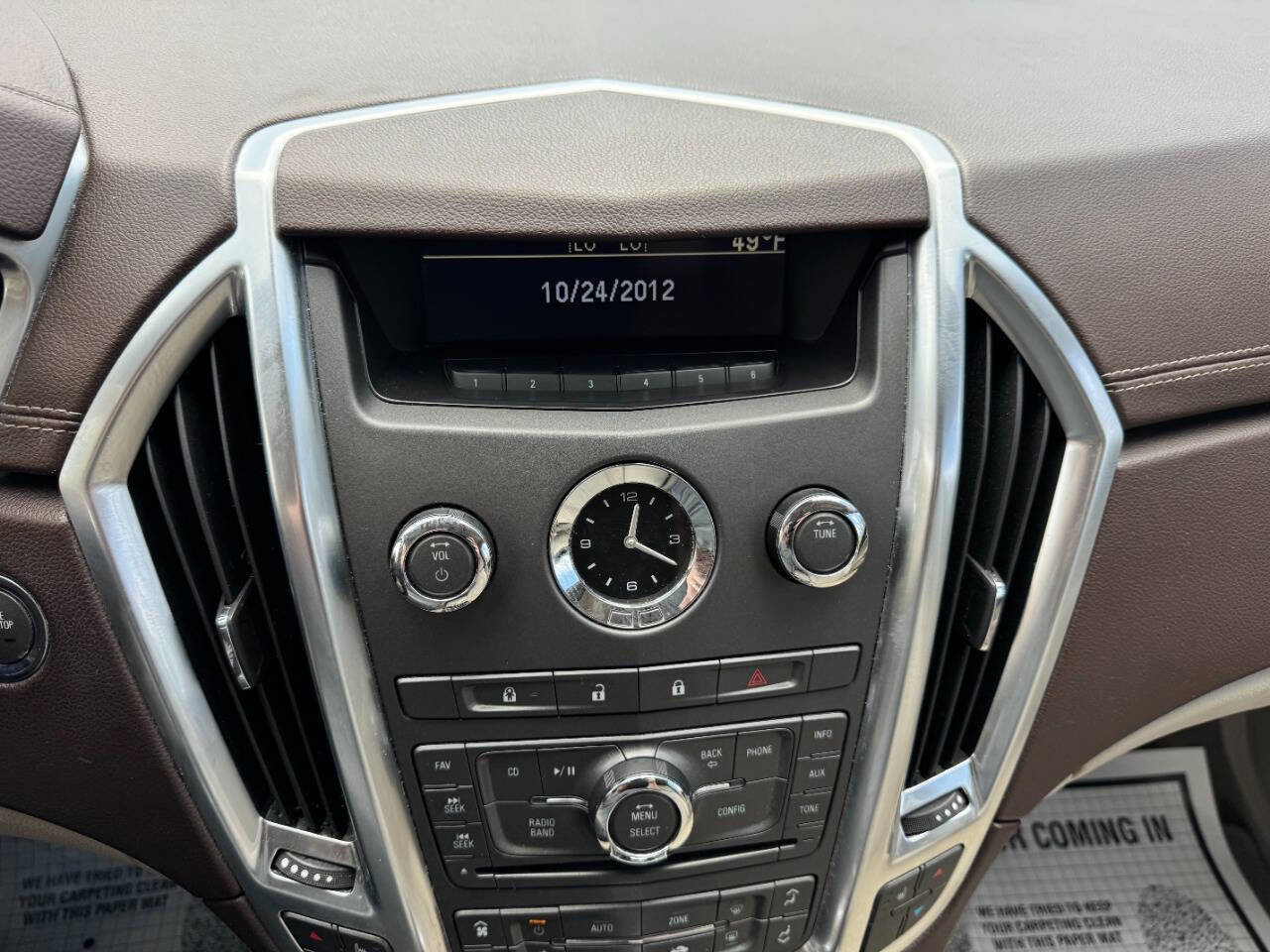 Used 2011 Cadillac SRX Luxury image 21