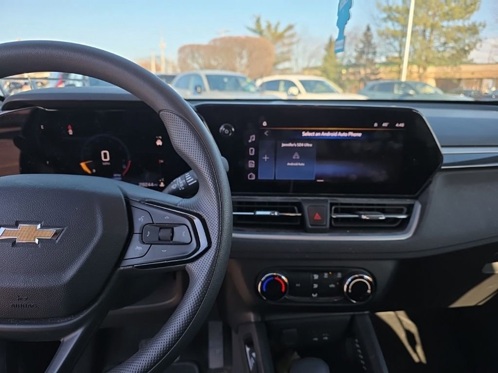 Used 2024 Chevrolet TrailBlazer LS image 18