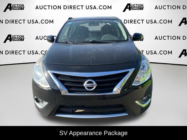 Used 2015 Nissan Versa SV w/ SV Appearance Package FWD image 2
