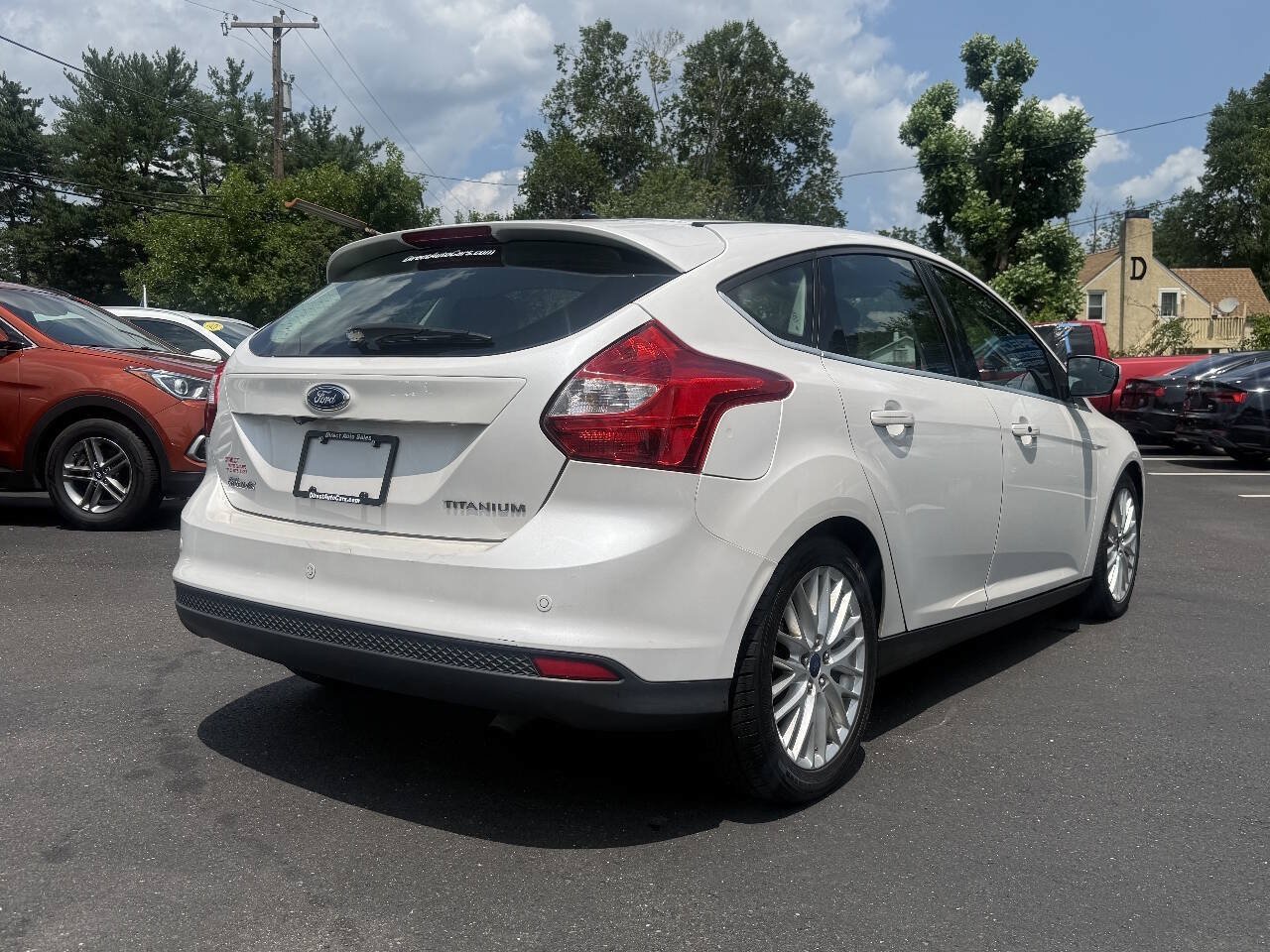 Used 2014 Ford Focus Titanium FWD image 10