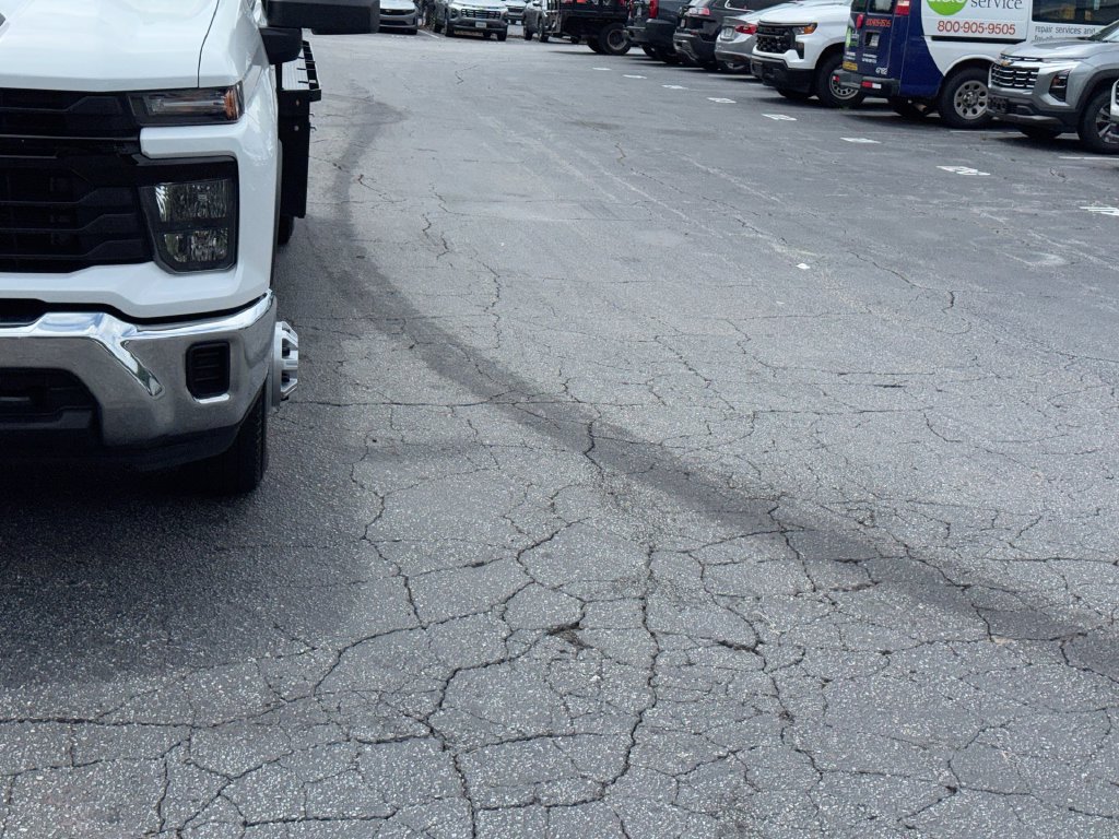 Used 2025 Chevrolet Silverado 3500 W/T w/ WT Convenience Package RWD image 10