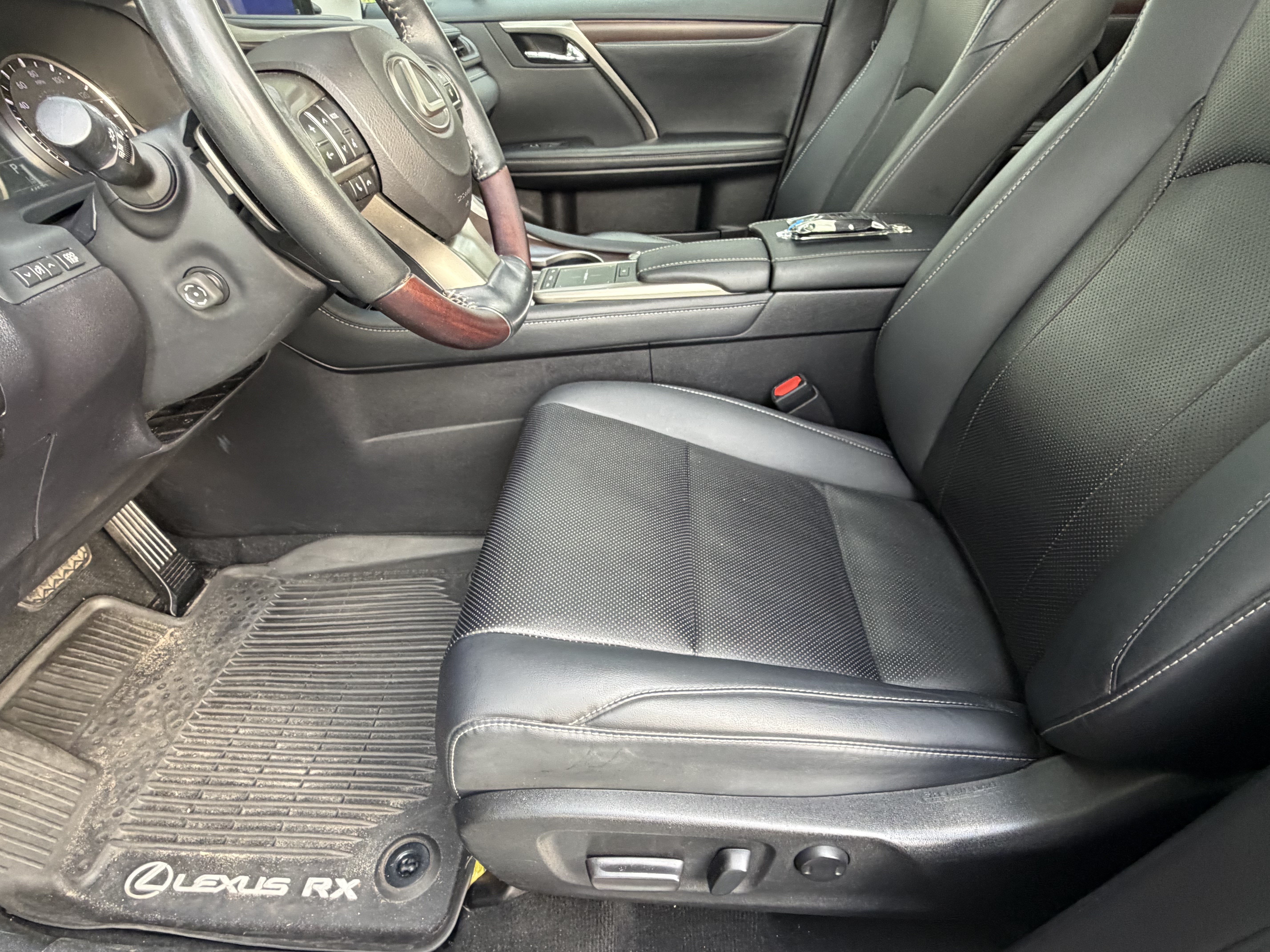 Used 2022 Lexus RX 350 FWD w/ Premium Package image 15