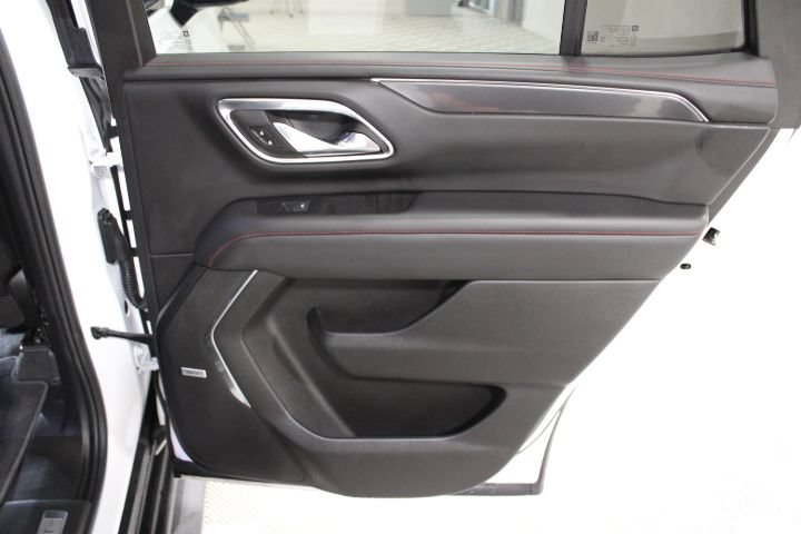 Used 2023 Chevrolet Tahoe RST w/ Luxury Package AWD/4WD image 30