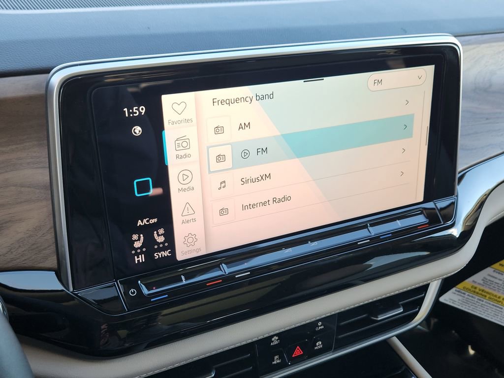 New 2026 Volkswagen Atlas SE image 7