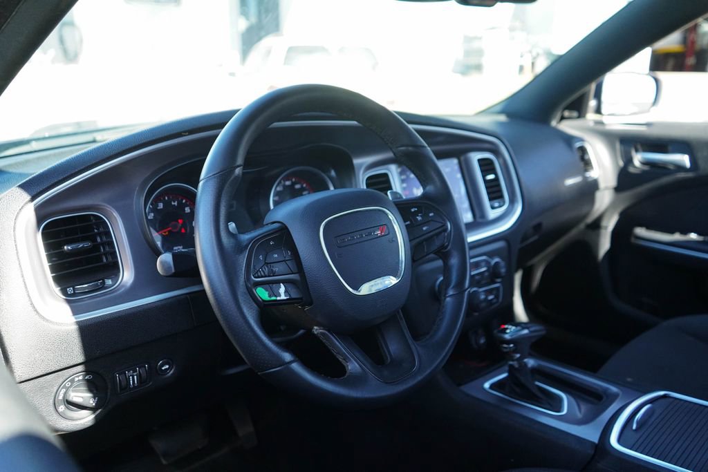 Used 2019 Dodge Charger R/T RWD image 7