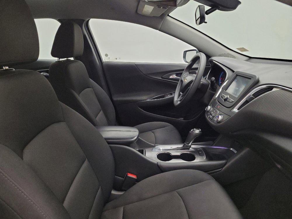 Used 2016 Chevrolet Malibu LT image 21