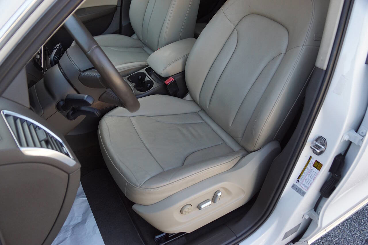 Used 2017 Audi Q5 2.0T Premium image 26