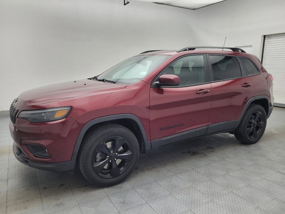 Used 2020 Jeep Cherokee Latitude Plus image 2