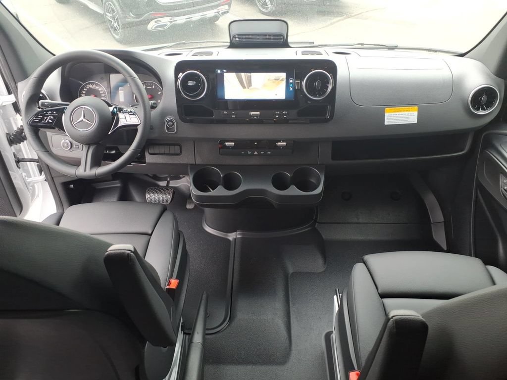 New 2026 Mercedes-Benz Sprinter 2500 image 27