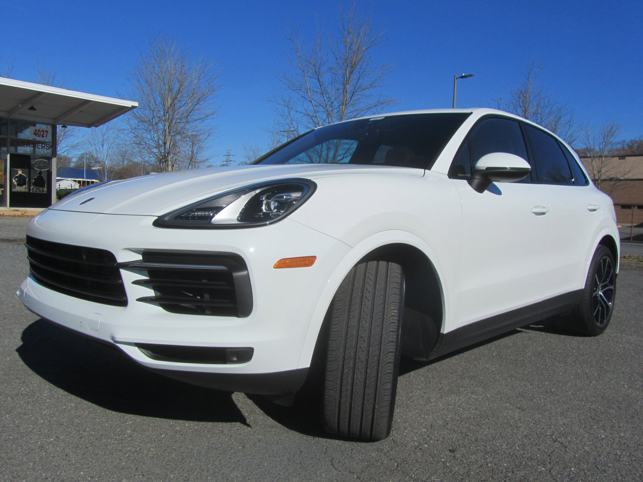 Used 2022 Porsche Cayenne image 6