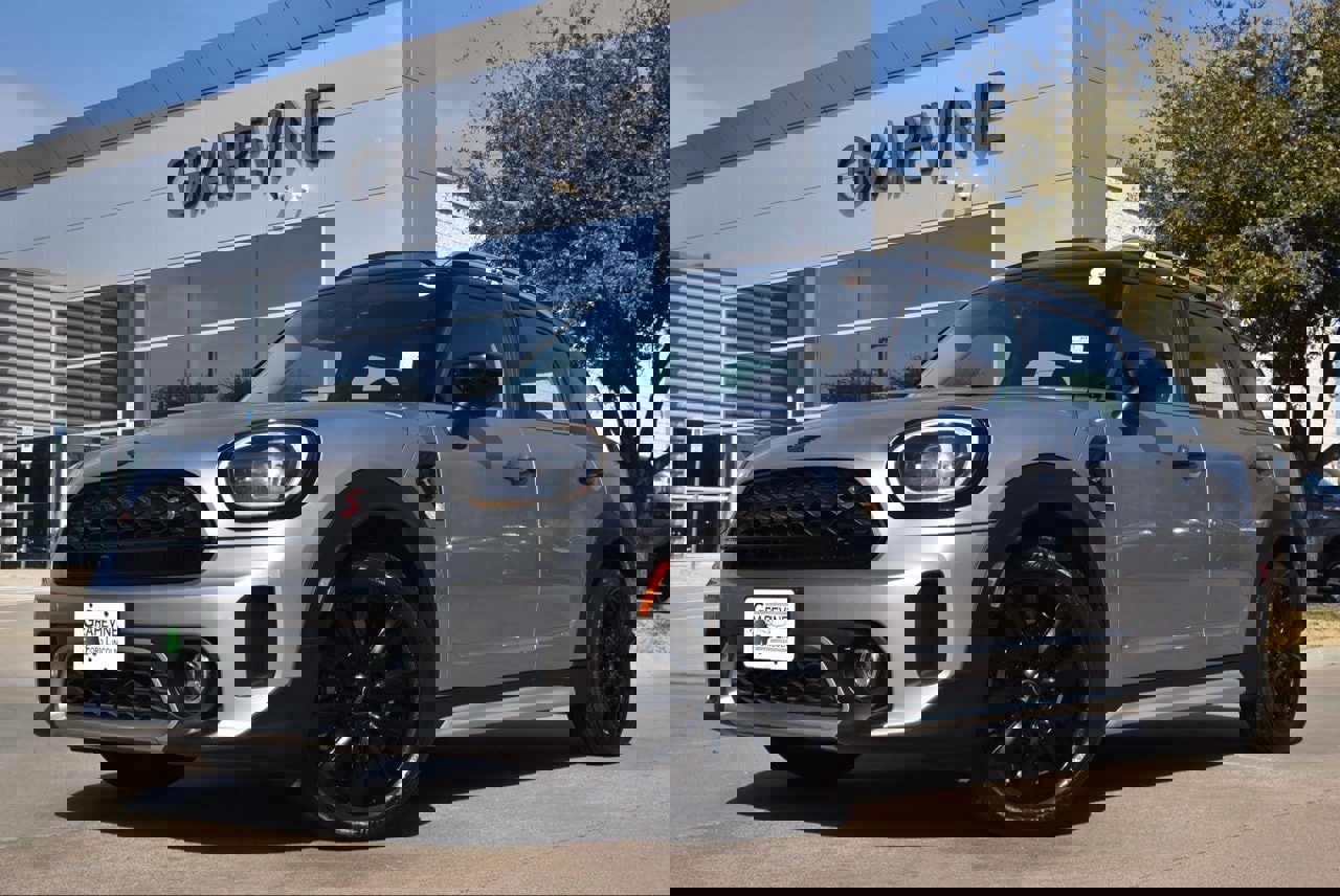 Used 2024 MINI Cooper Countryman S w/ Premium Package video 1