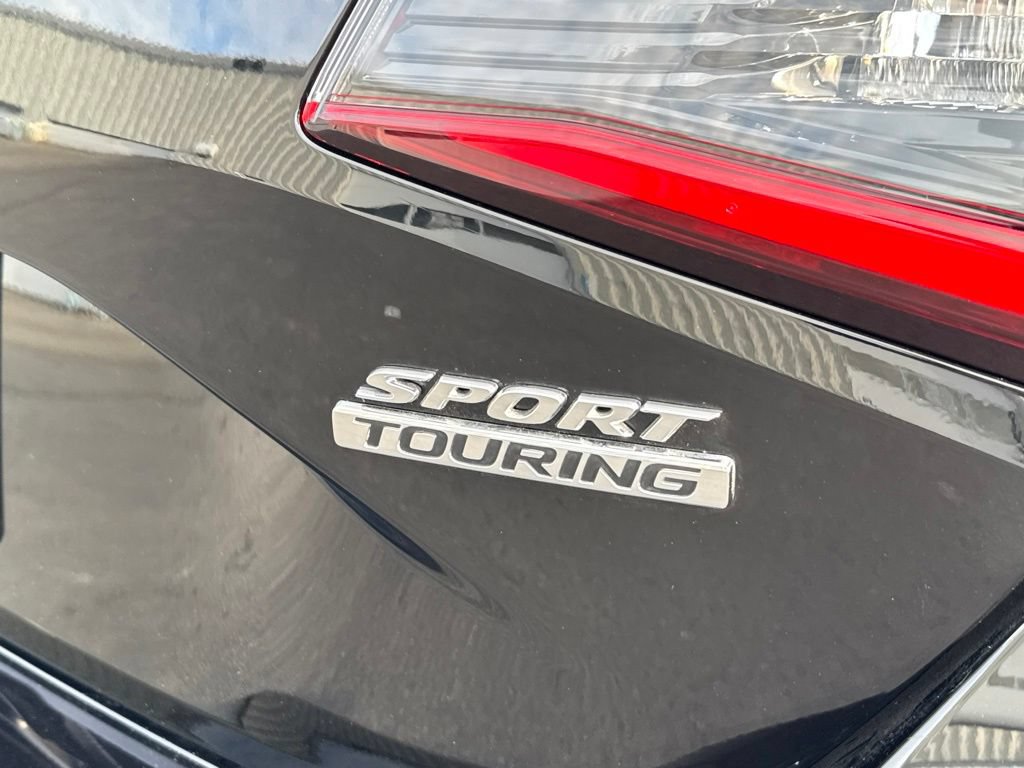 Used 2024 Honda Civic Sport Touring image 10