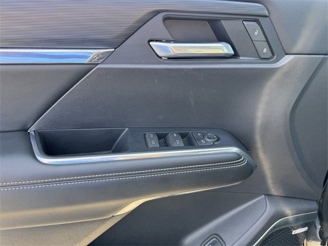 Certified 2025 GMC Acadia Elevation image 16